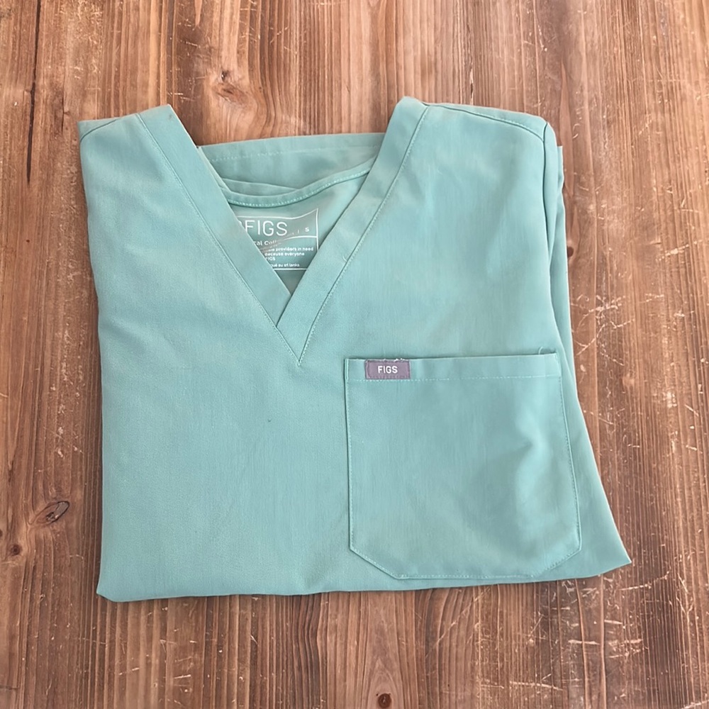 Figs Jade Catarina One Pocket Scrub Top